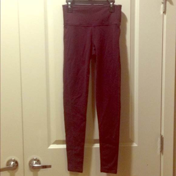 Athleta Pants - Athleta leggings